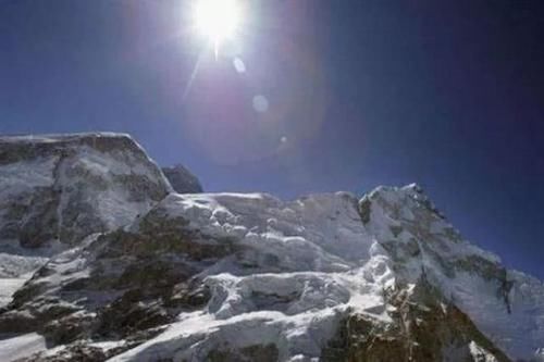 美国研究︰喜马拉雅山冰川融化加快1倍，威胁8亿人用水！